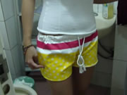 Bạn gái tôi thích thổi kèn cho tôi